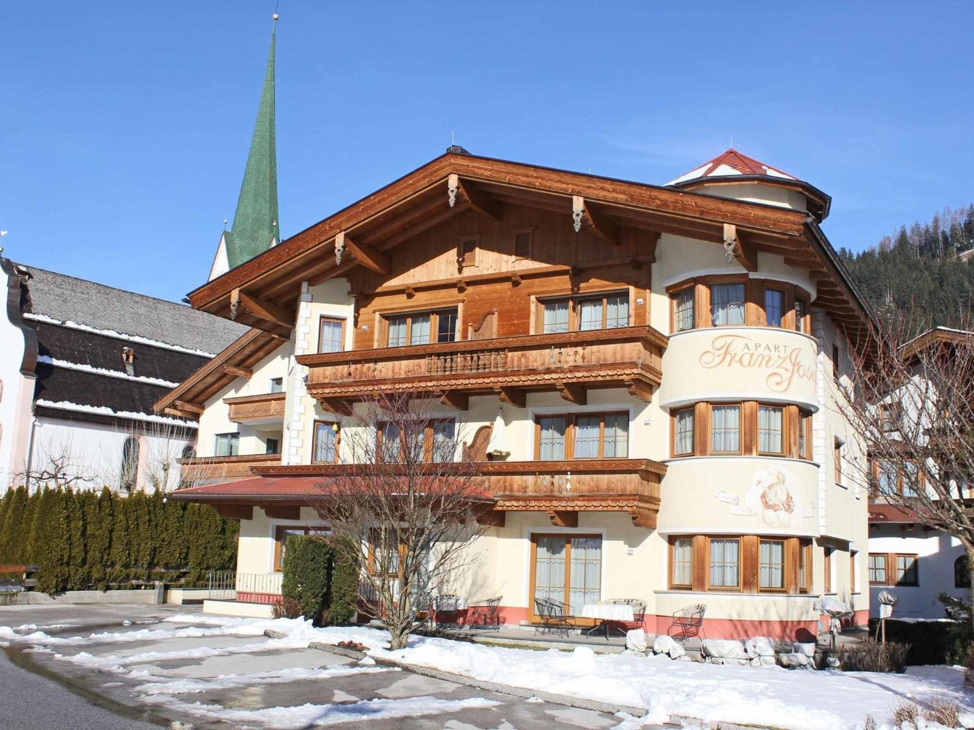 Luxurious Apartment In Kaltenbach With Sauna ชตุมม์ ภายนอก รูปภาพ