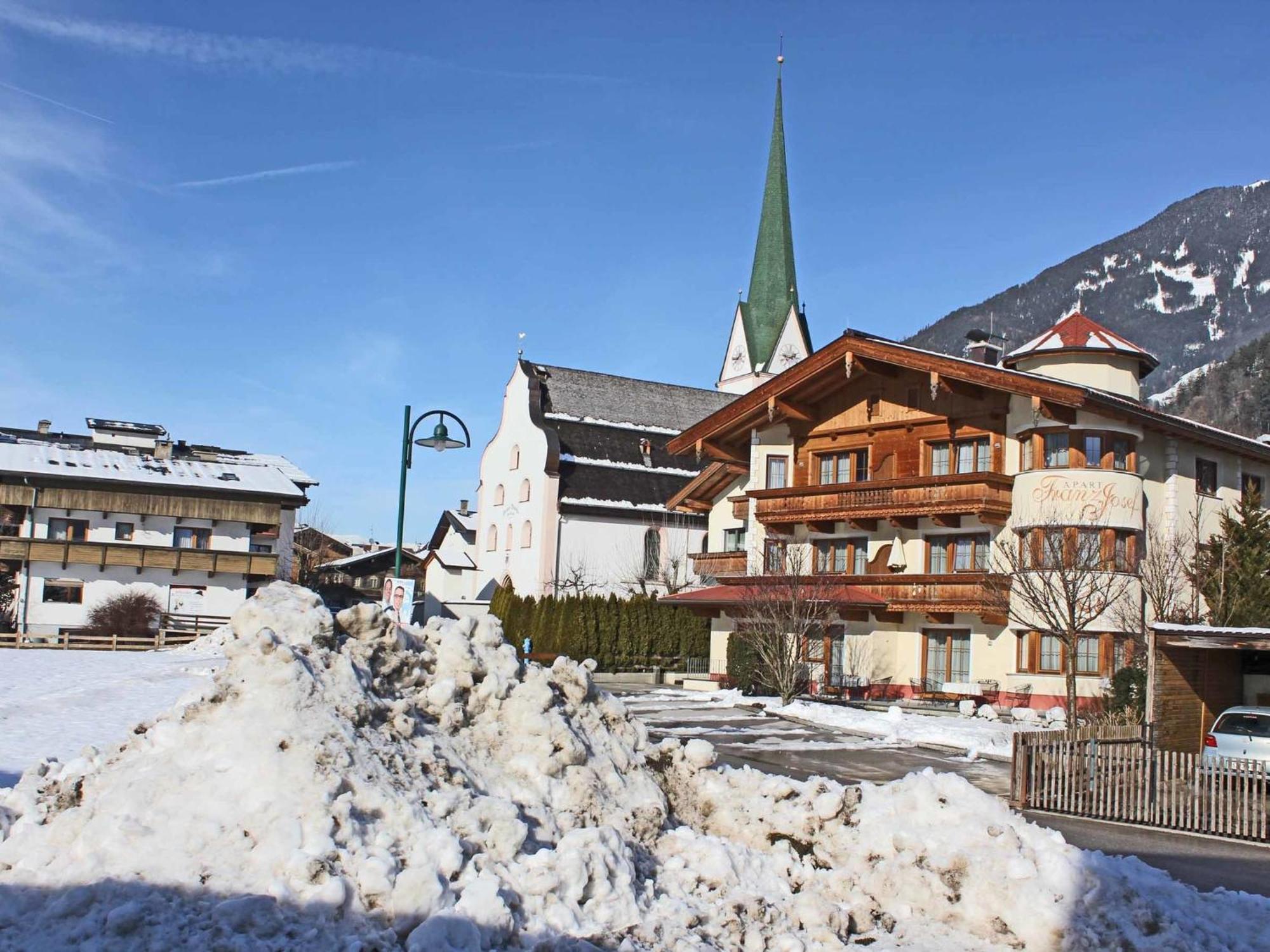 Luxurious Apartment In Kaltenbach With Sauna ชตุมม์ ภายนอก รูปภาพ